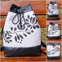 Kalocsai rózsák és tulipánok variálható hátizsák, táska