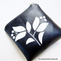 Kalocsai virágos textilbőr pénztárca, neszesszer