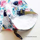 Uzsonnás táska romantikus virágmintás, csatos, vízhatlan béléssel - Tuck-Bag